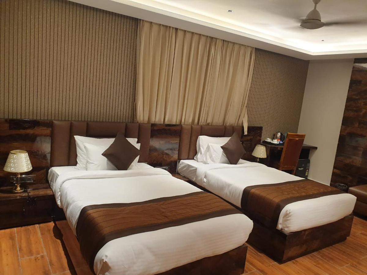 Hotel Suncity Palace Katihār Buitenkant foto