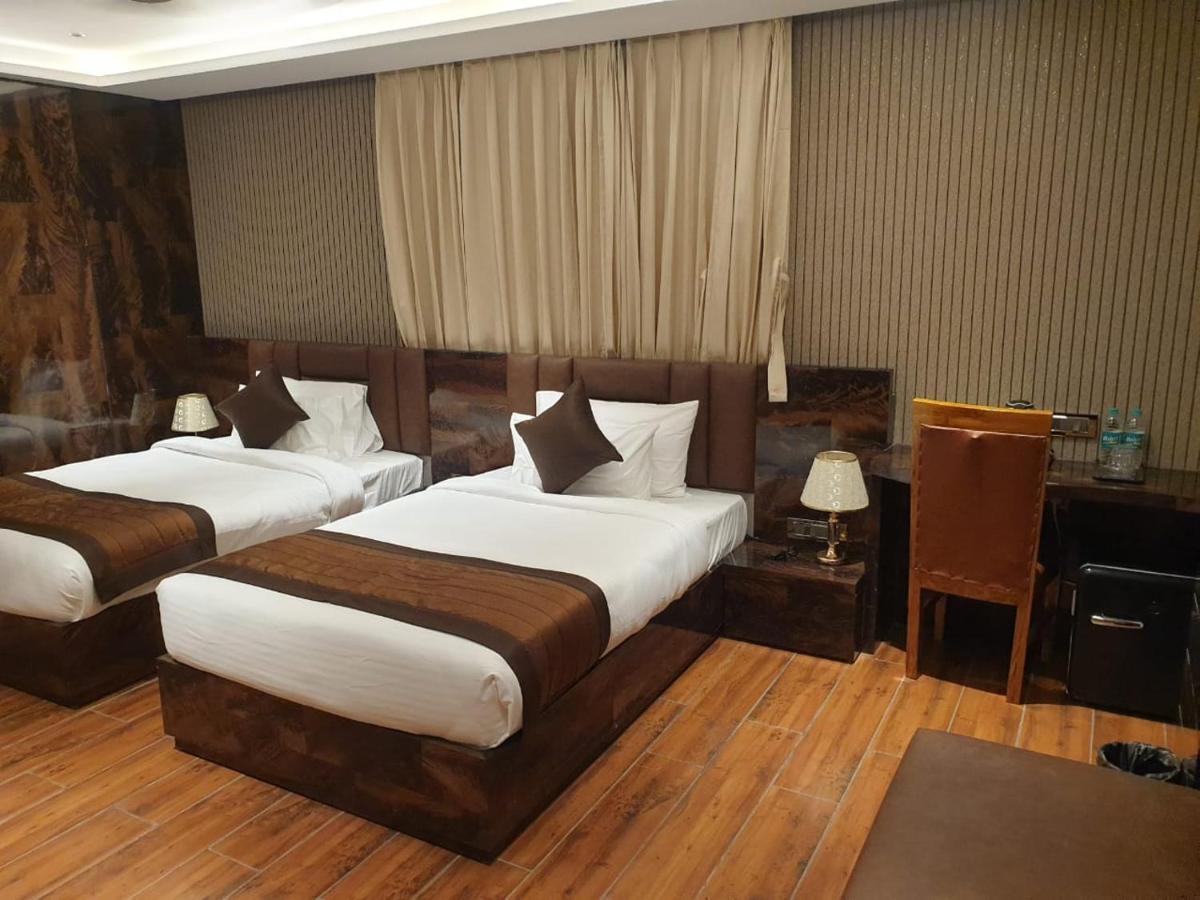 Hotel Suncity Palace Katihār Buitenkant foto