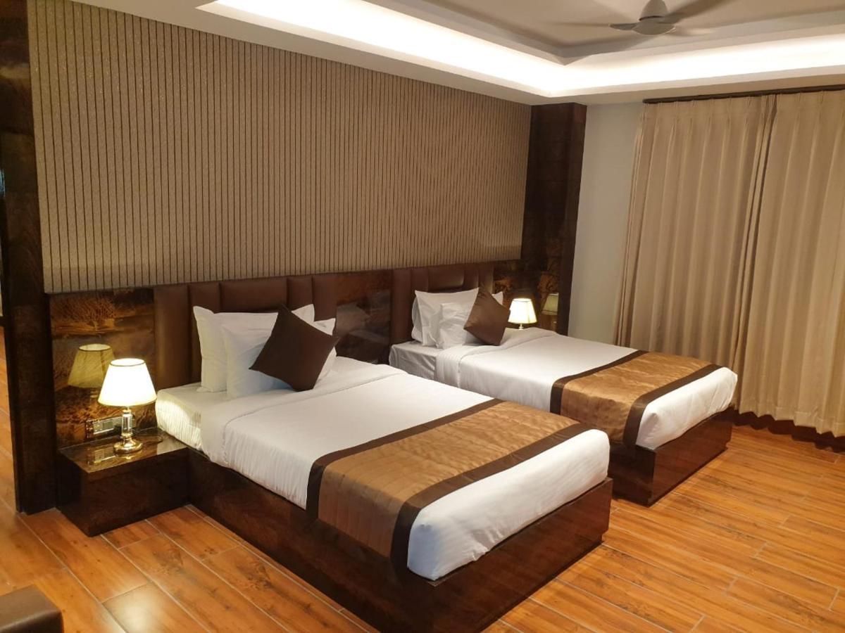 Hotel Suncity Palace Katihār Buitenkant foto