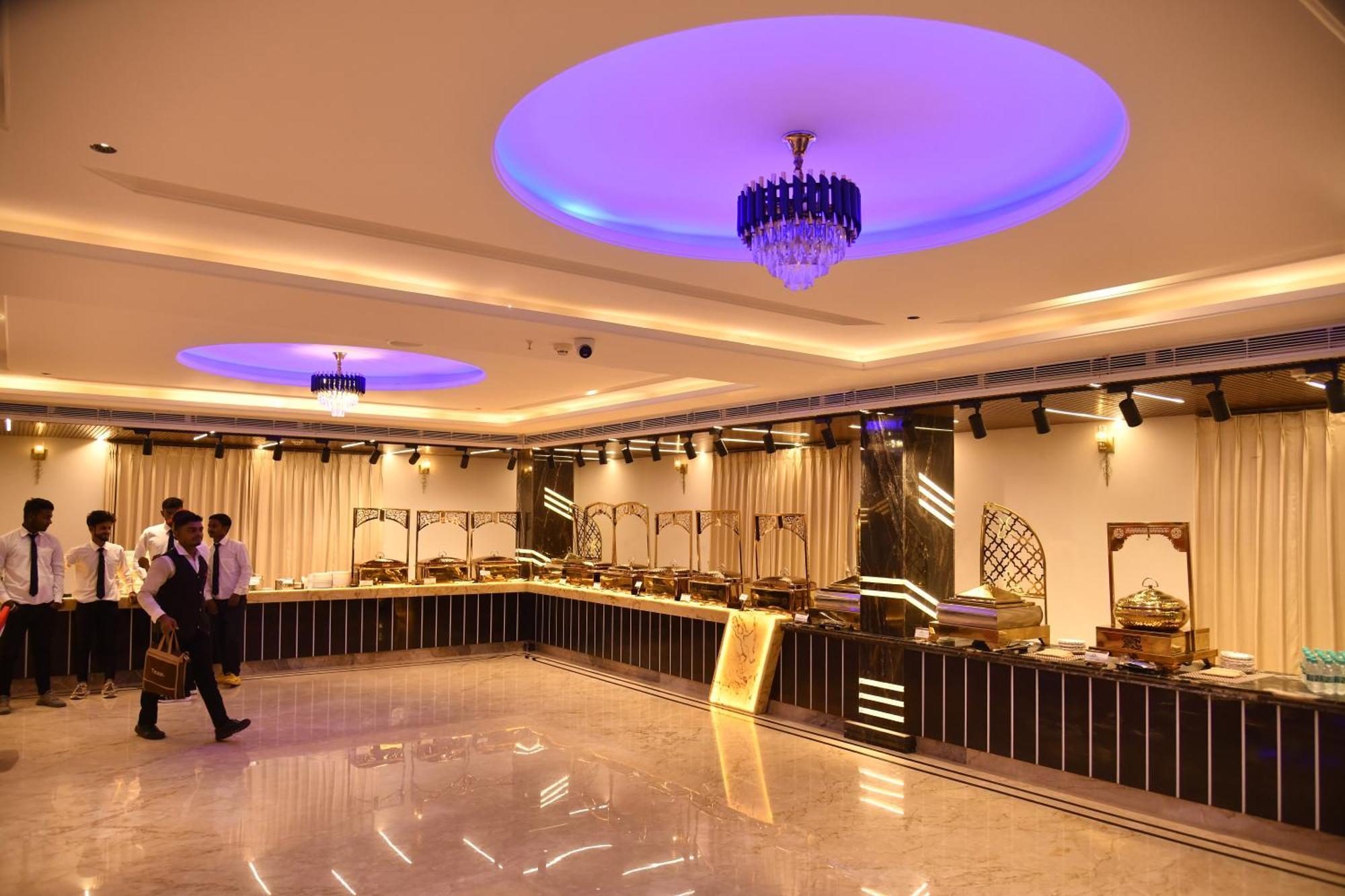 Hotel Suncity Palace Katihār Buitenkant foto