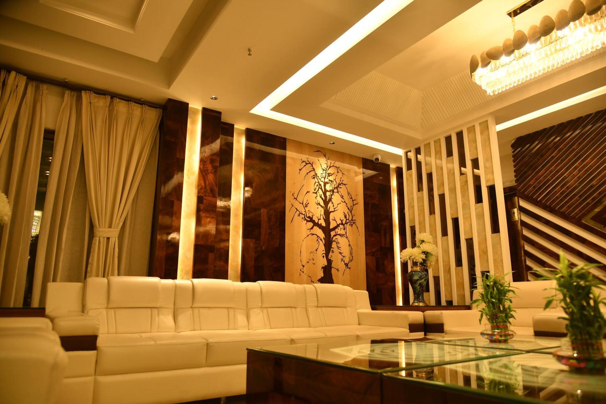 Hotel Suncity Palace Katihār Buitenkant foto