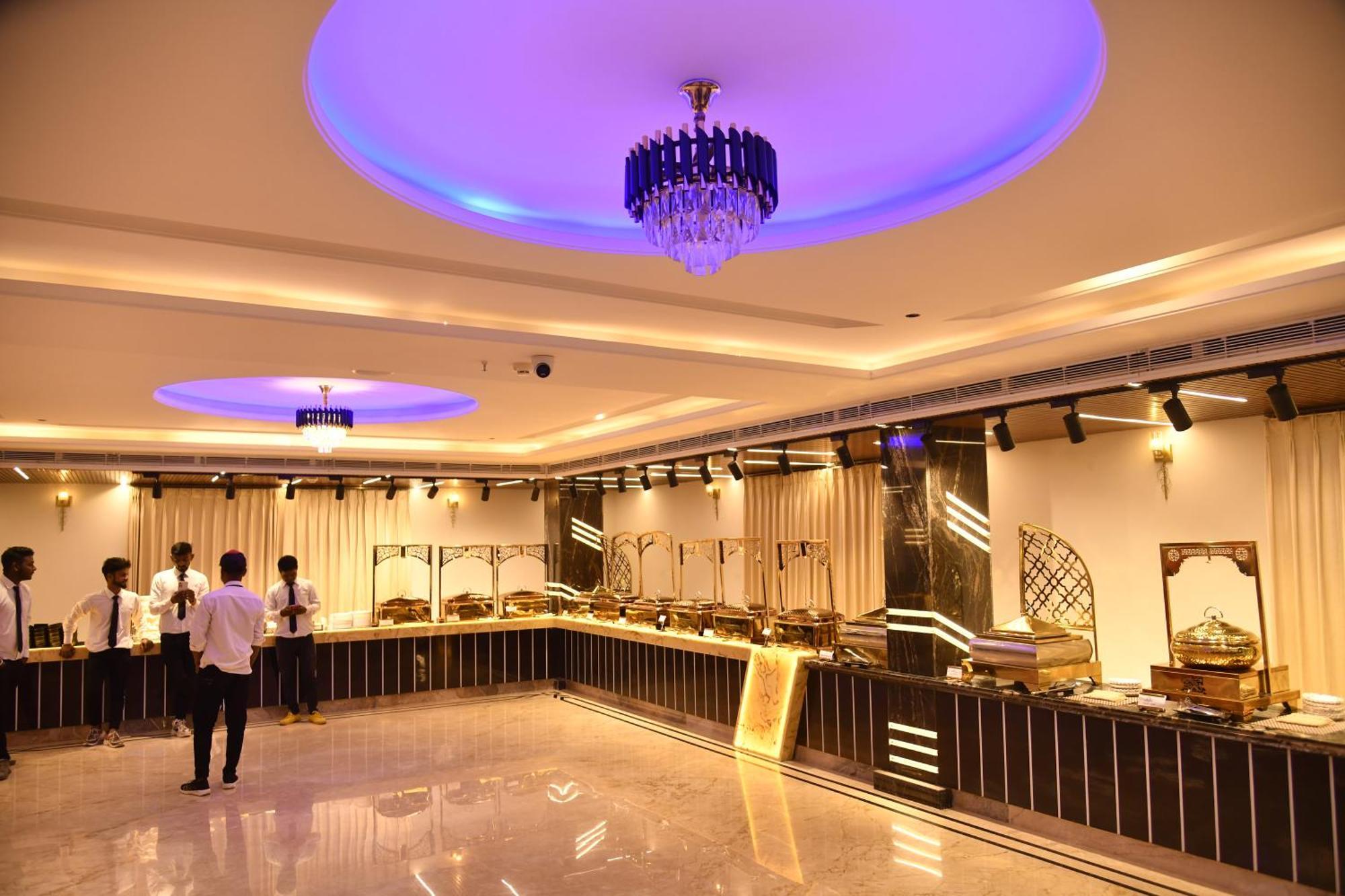 Hotel Suncity Palace Katihār Buitenkant foto